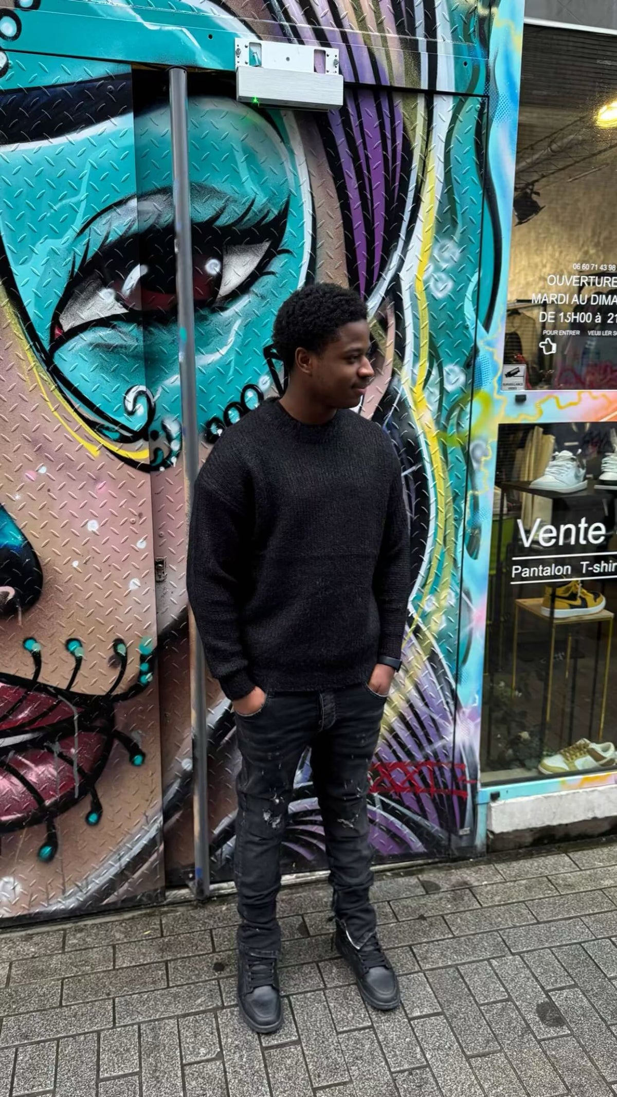 PULL EN LAINE NOIR