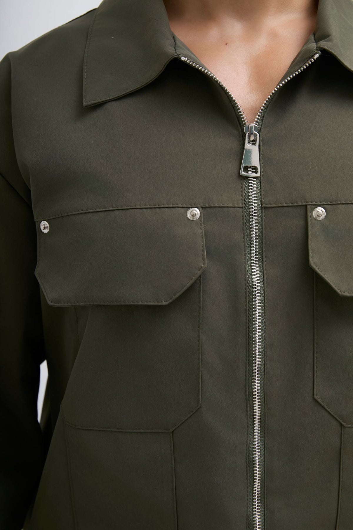 ENSEMBLE TRAVIS OLIVE